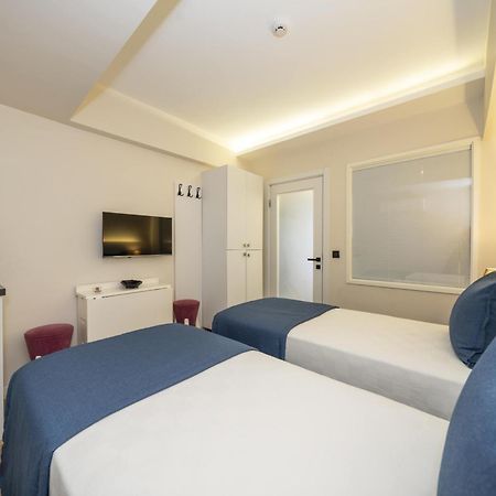Ece Marina Suites Fethiye Esterno foto