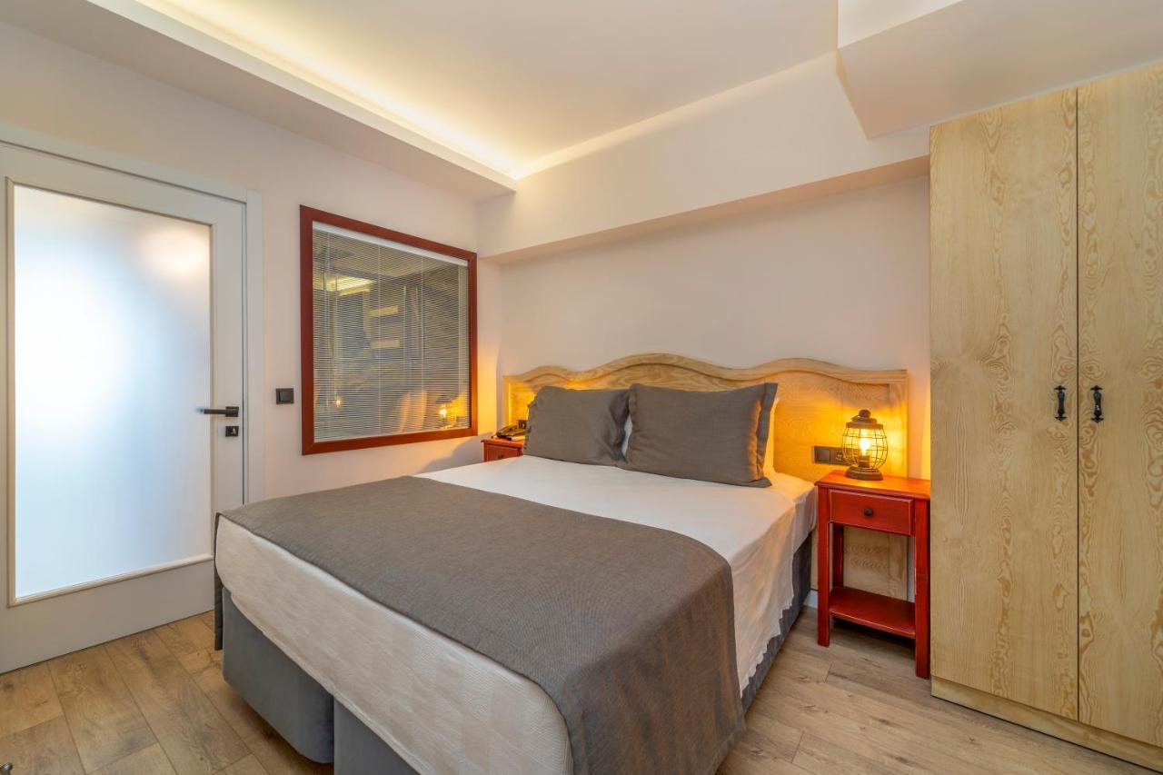 Ece Marina Suites Fethiye Esterno foto
