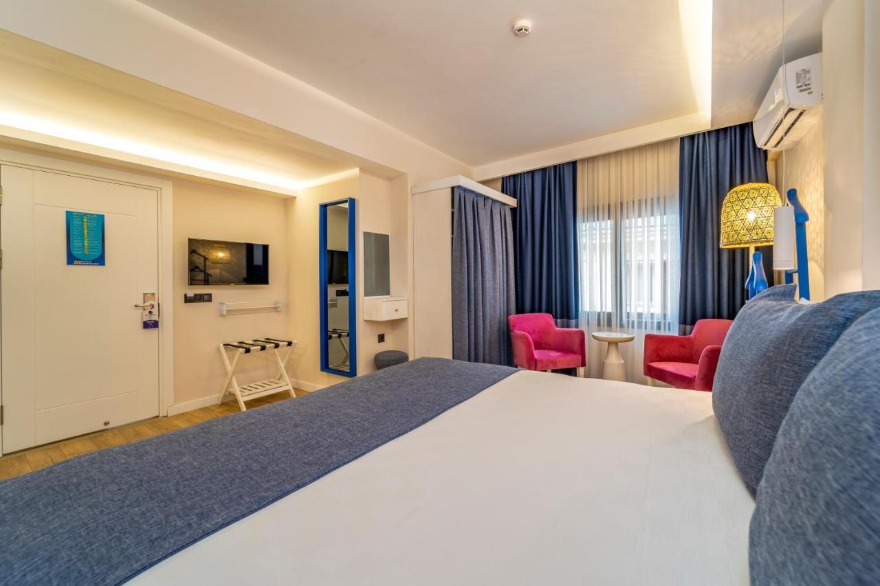 Ece Marina Suites Fethiye Esterno foto