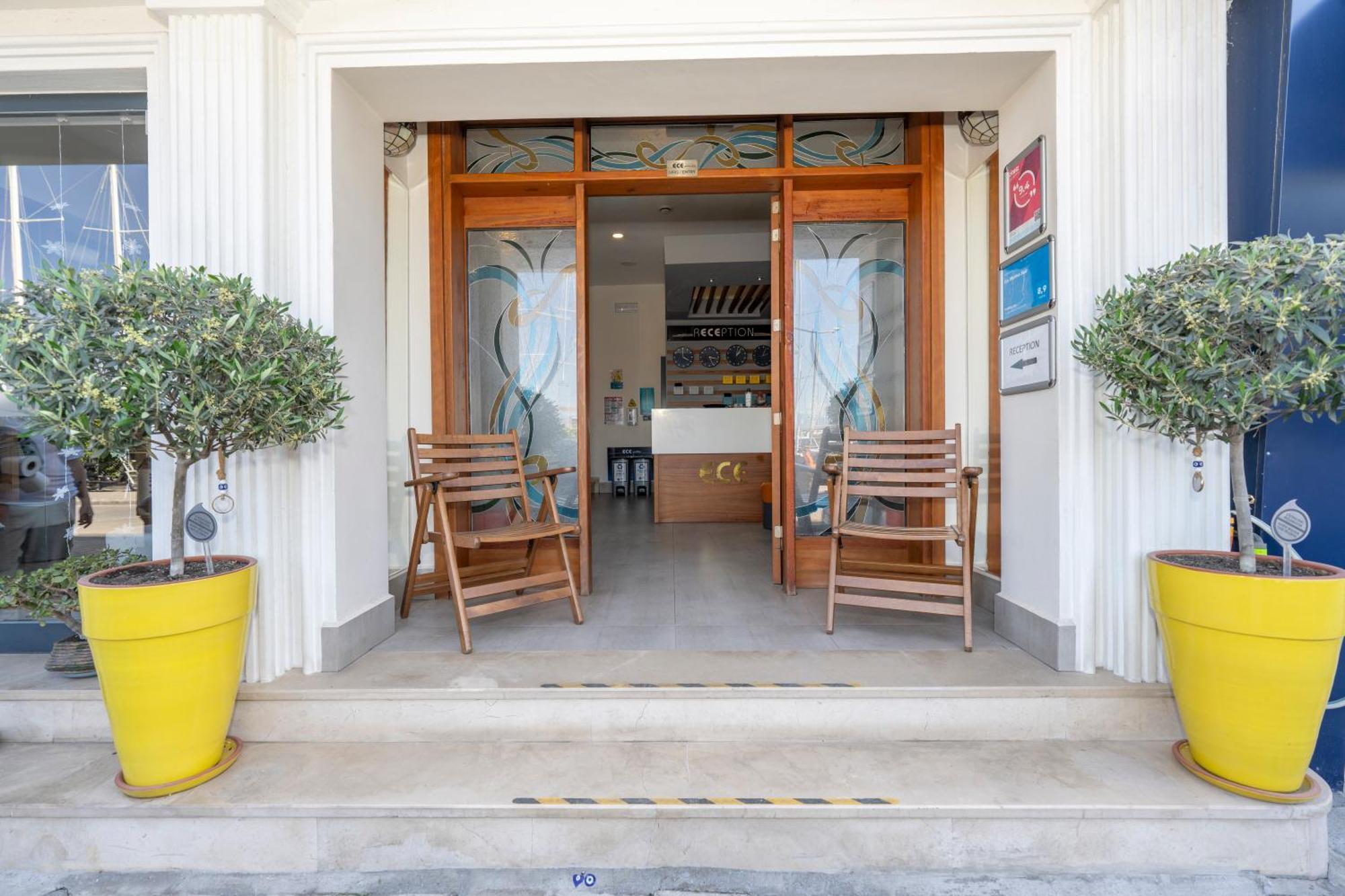 Ece Marina Suites Fethiye Esterno foto