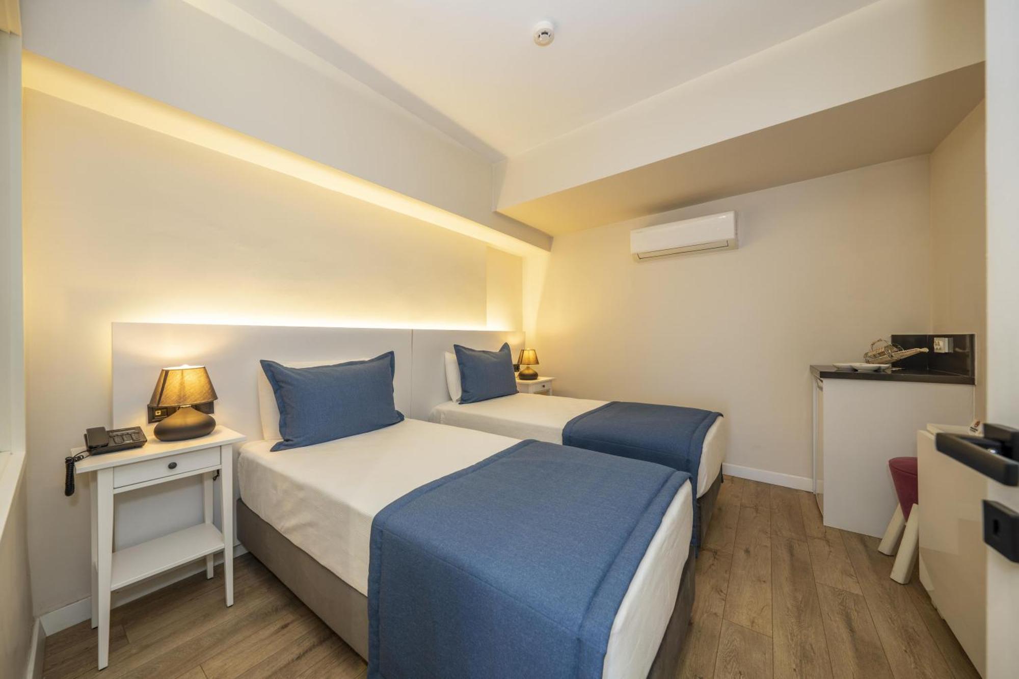 Ece Marina Suites Fethiye Esterno foto