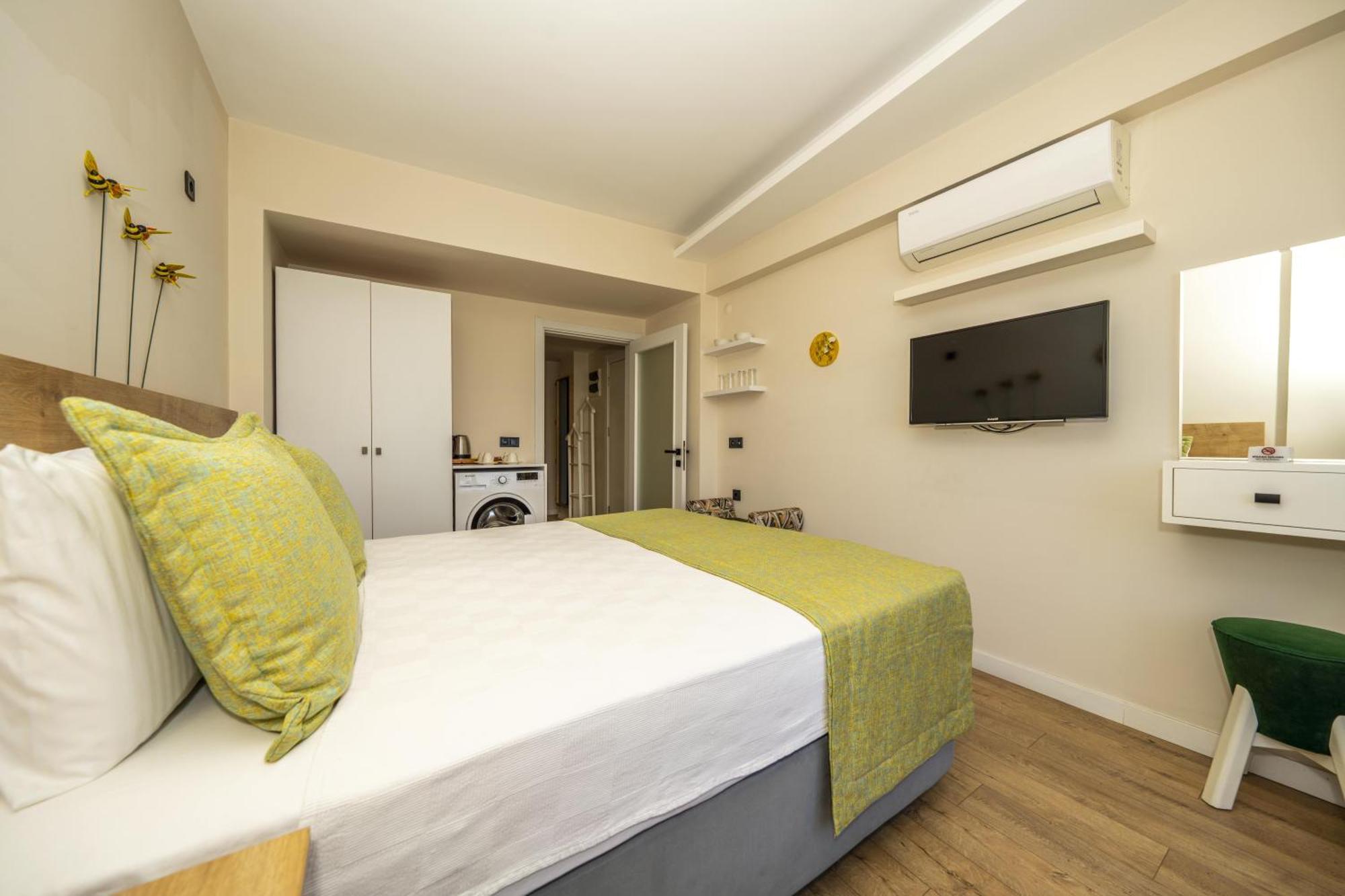 Ece Marina Suites Fethiye Esterno foto